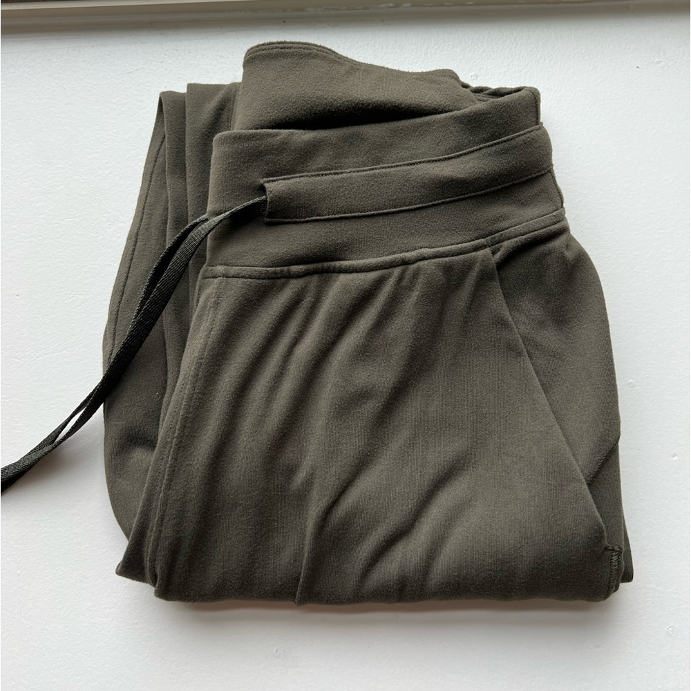 Lululemon Ready to Rulu